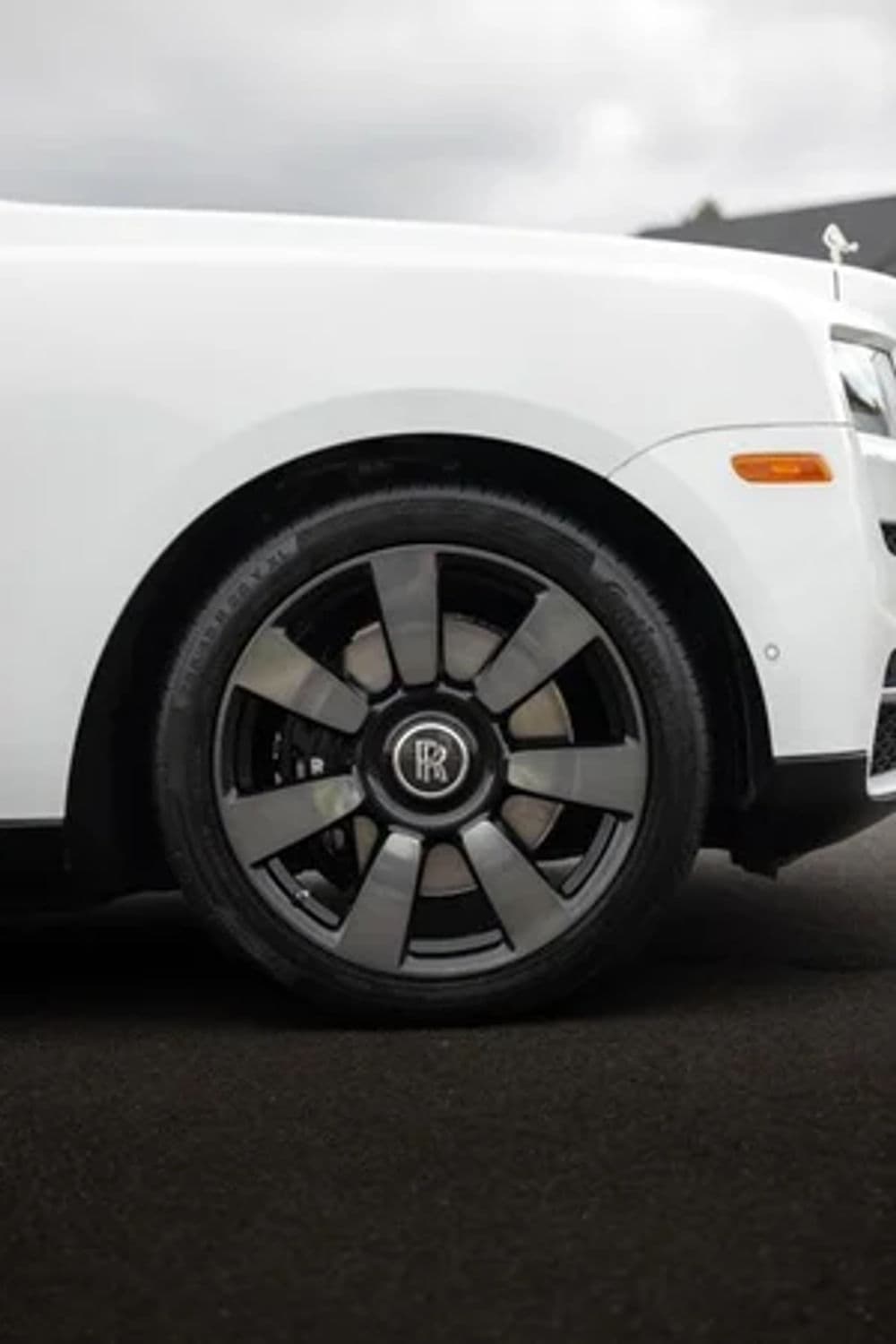 Gallery photos for Rolls Royce Cullinan: Image #11